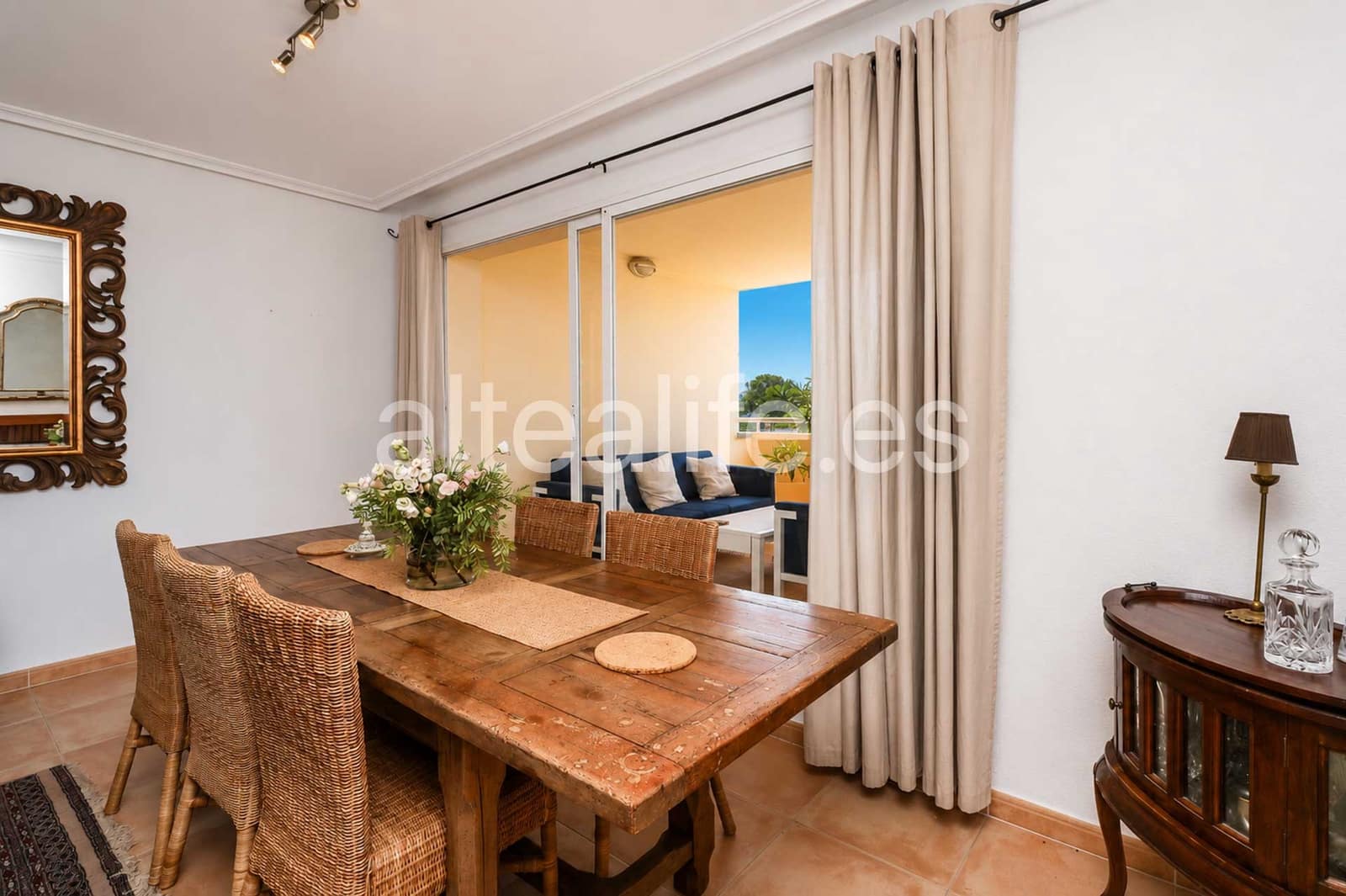 Apartament do wynajęcia w Altea z basenem garażem - 1 600 € (Ref: 9972274)
