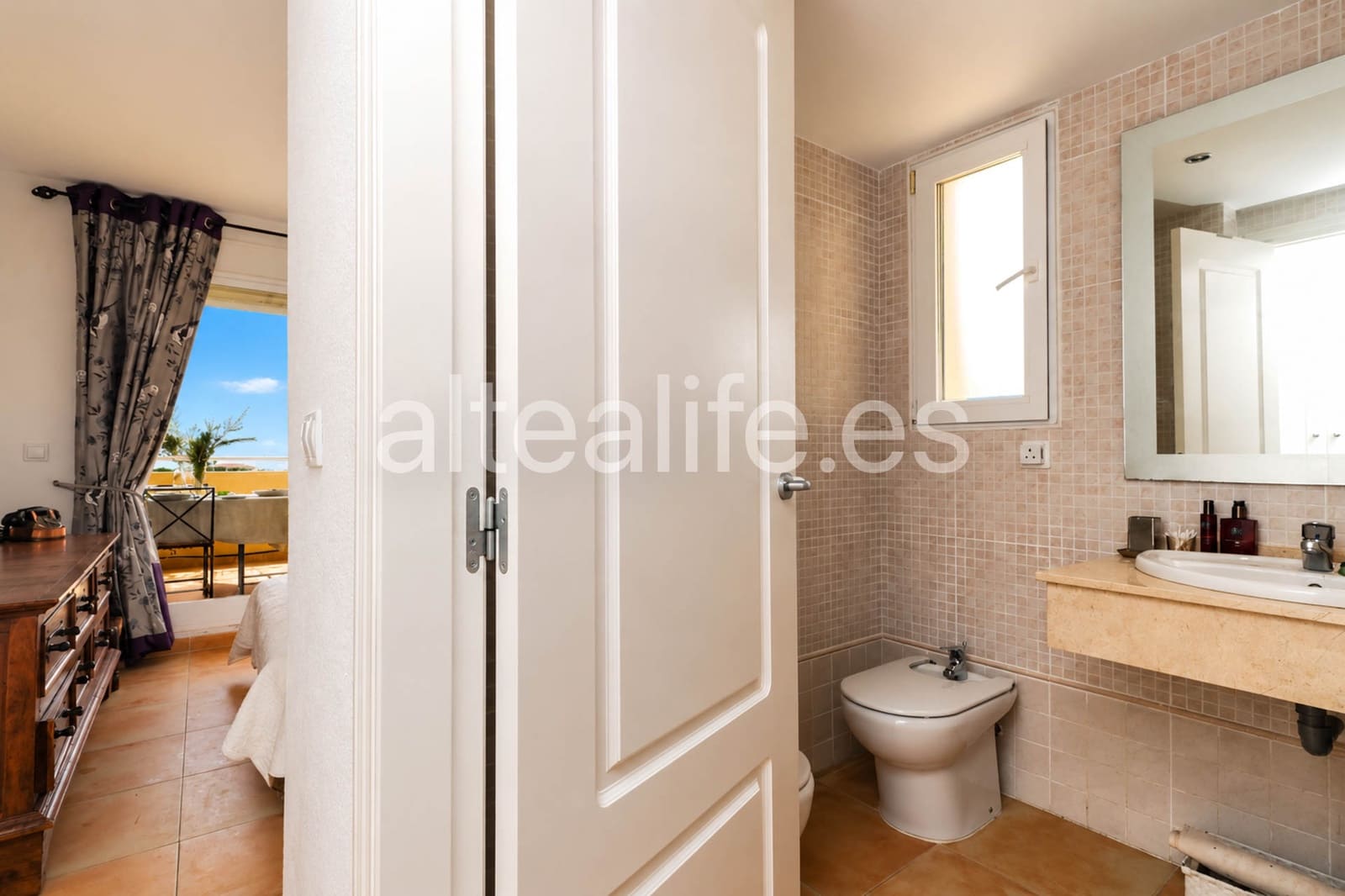 Apartament do wynajęcia w Altea z basenem garażem - 1 600 € (Ref: 9972274)