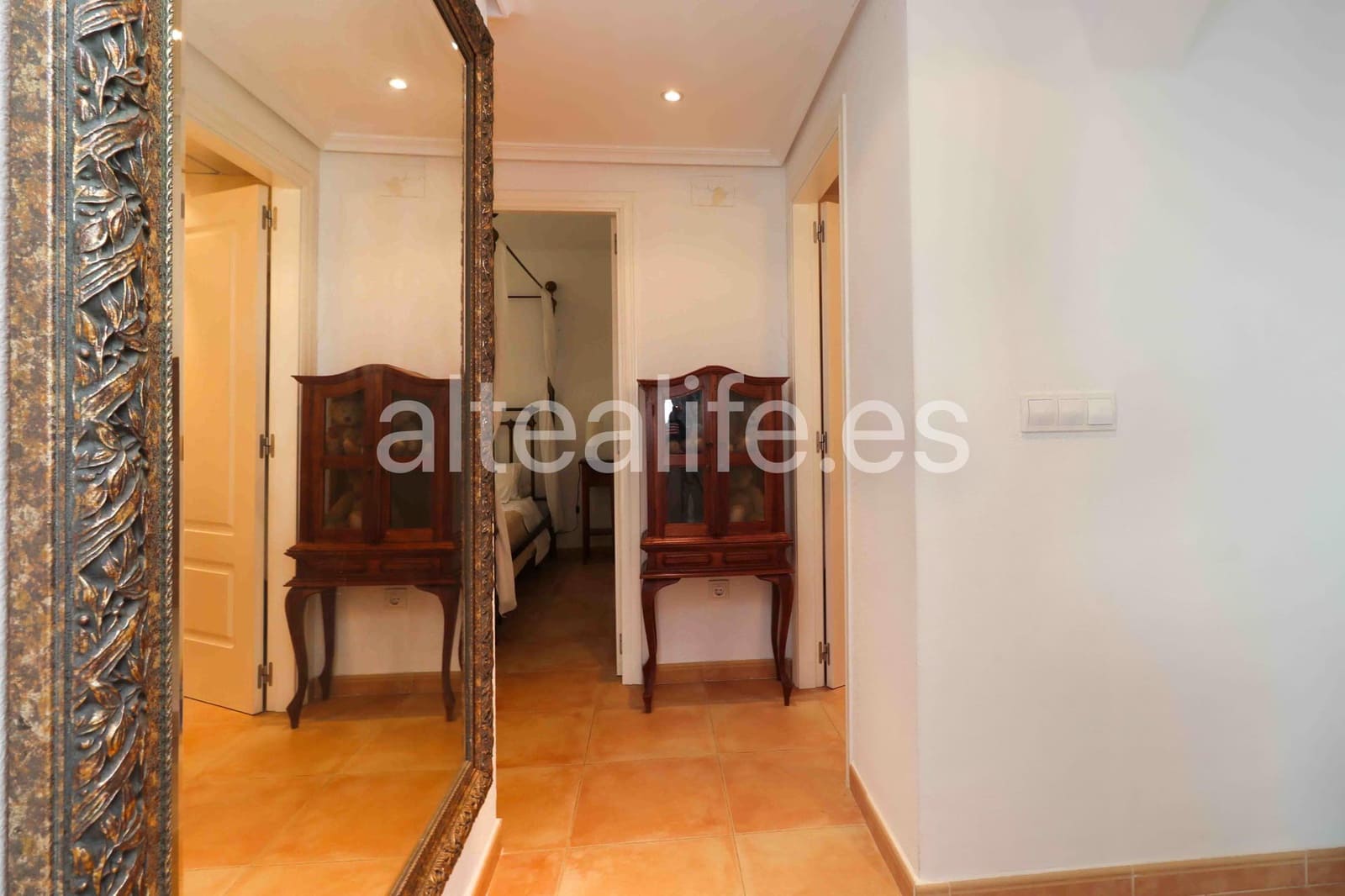 Apartament do wynajęcia w Altea z basenem garażem - 1 600 € (Ref: 9972274)