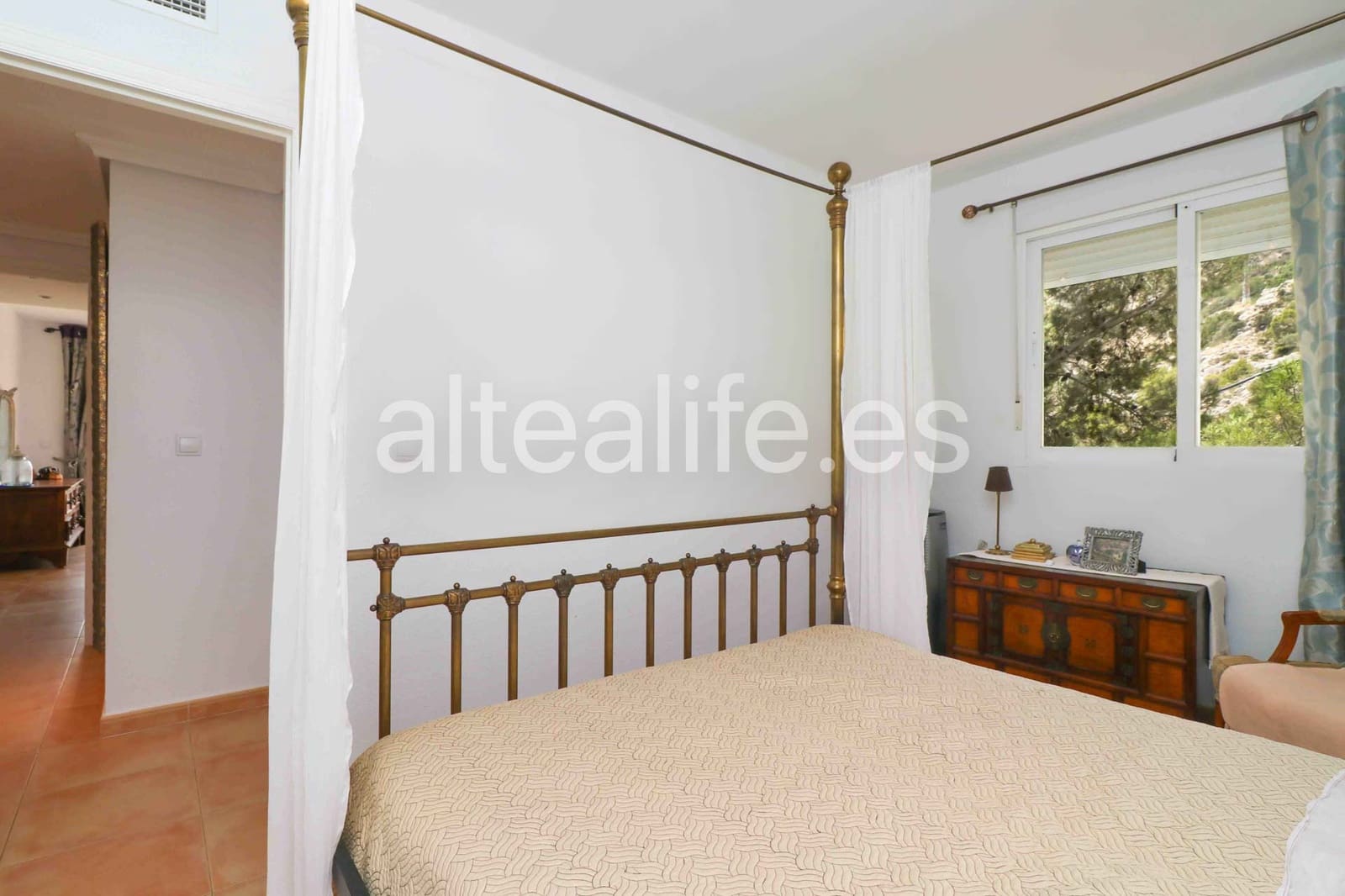 Apartament do wynajęcia w Altea z basenem garażem - 1 600 € (Ref: 9972274)