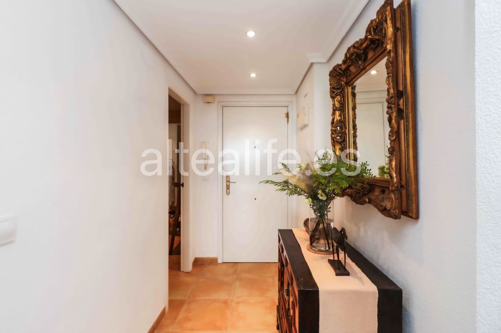 Apartament do wynajęcia w Altea z basenem garażem - 1 600 € (Ref: 9972274)