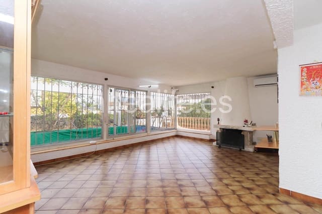 3 soveværelse Villa til salg i Barranco Hondo, La Nucia med swimmingpool garage - € 440.000 (Ref: 9985288)
