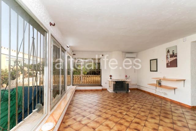 3 soveværelse Villa til salg i Barranco Hondo, La Nucia med swimmingpool garage - € 440.000 (Ref: 9985288)
