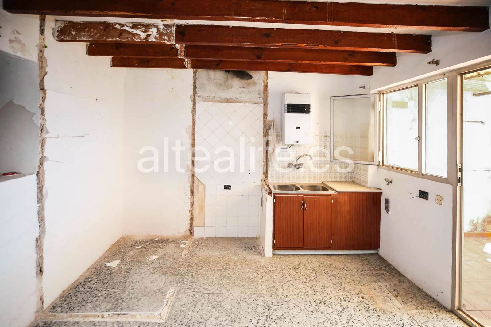 Casa de 3 habitaciones en Altea en venta - 385.000 € (Ref: 9989777)