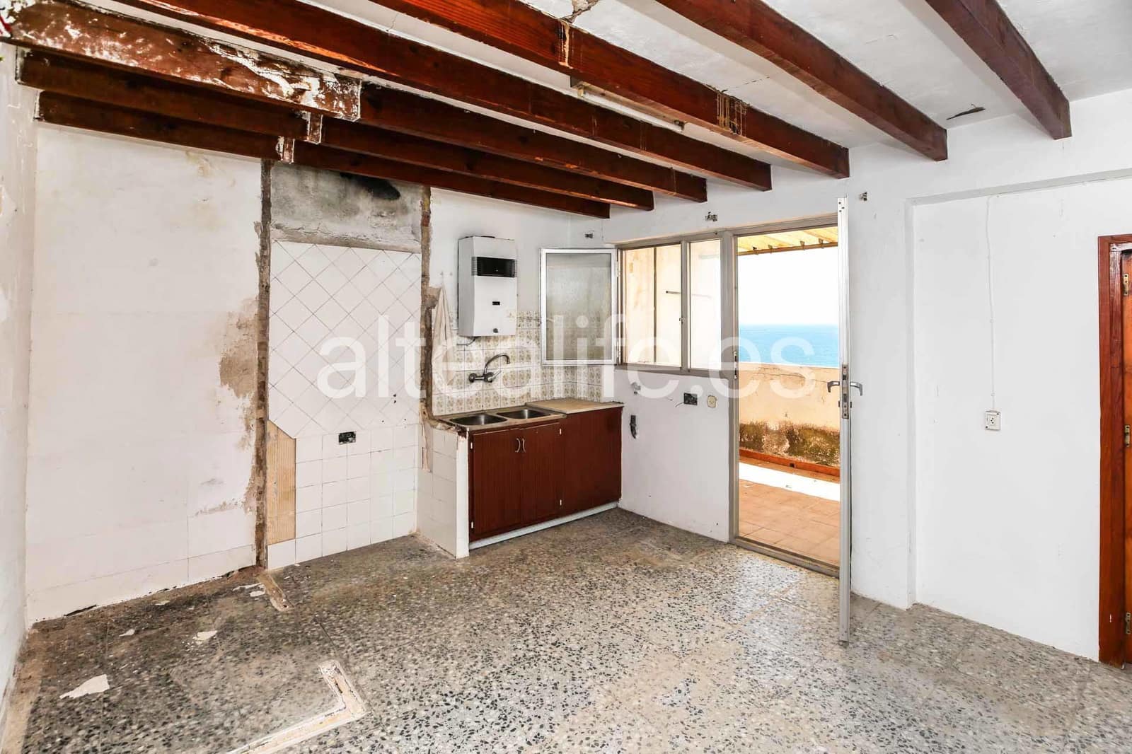 Casa de 3 habitaciones en Altea en venta - 385.000 € (Ref: 9989777)
