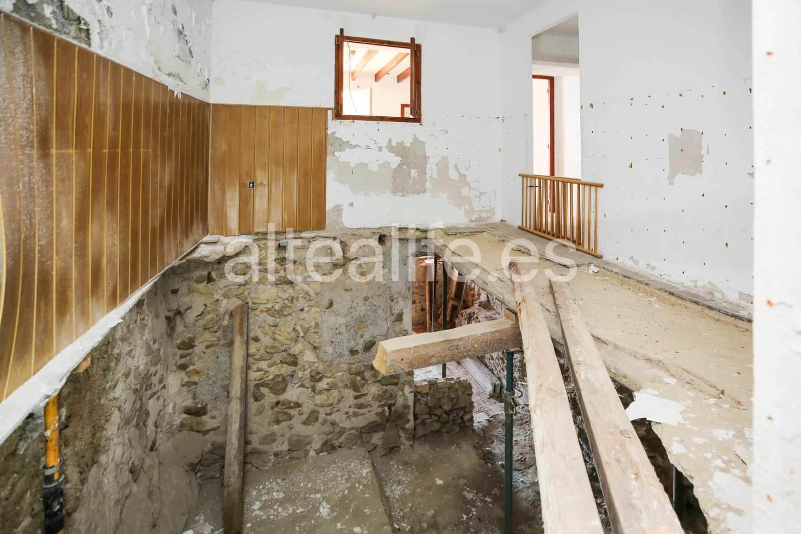 Casa de 3 habitaciones en Altea en venta - 385.000 € (Ref: 9989777)