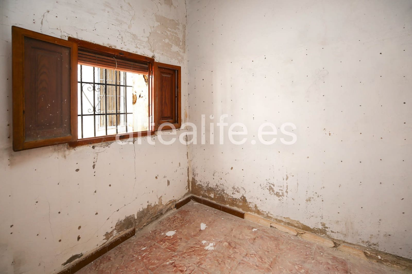 Casa de 3 habitaciones en Altea en venta - 385.000 € (Ref: 9989777)