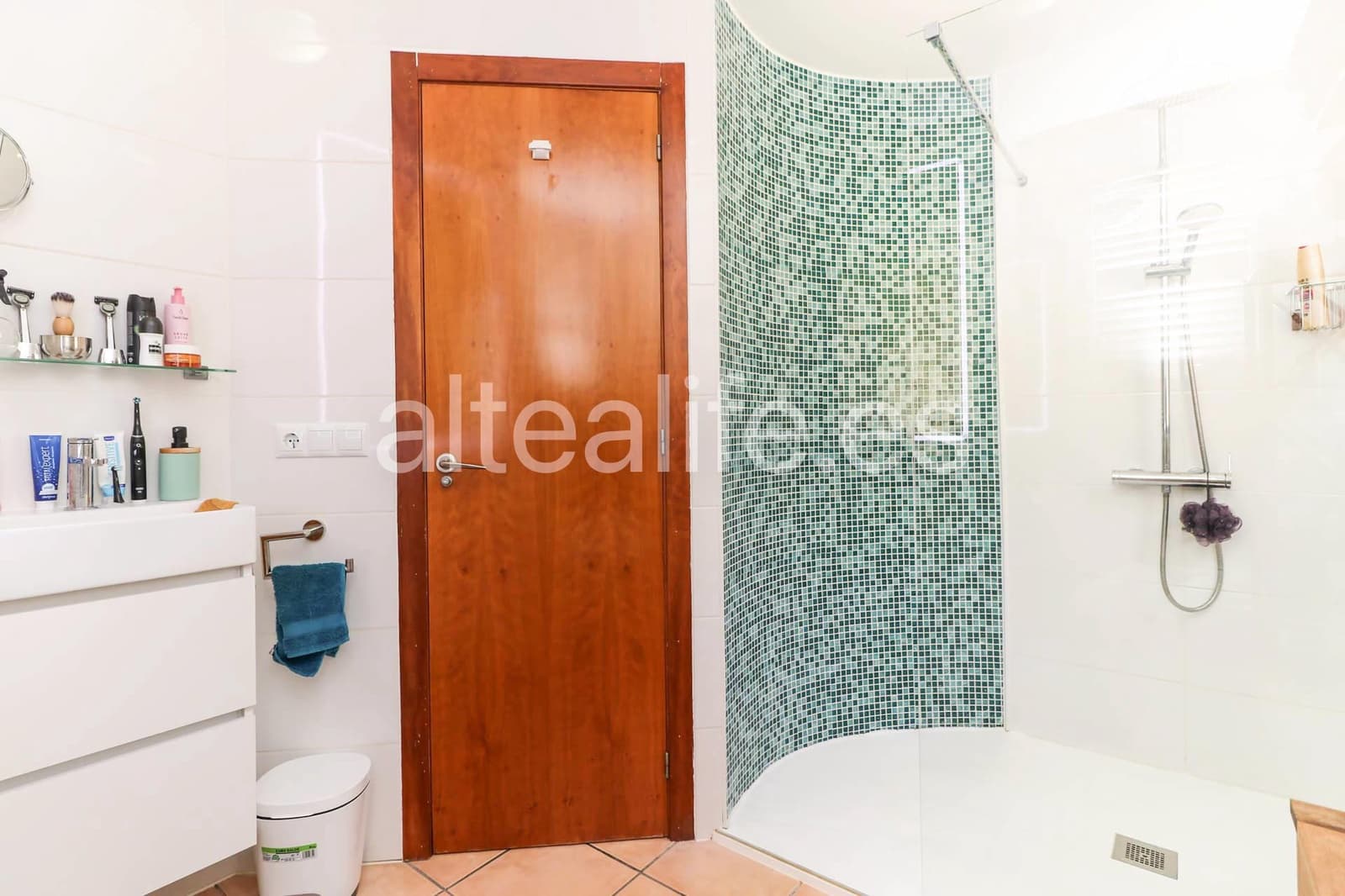 2 soverom Leilighet til salgs i Altea med svømmebasseng garasje - € 475 000 (Ref: 9997558)