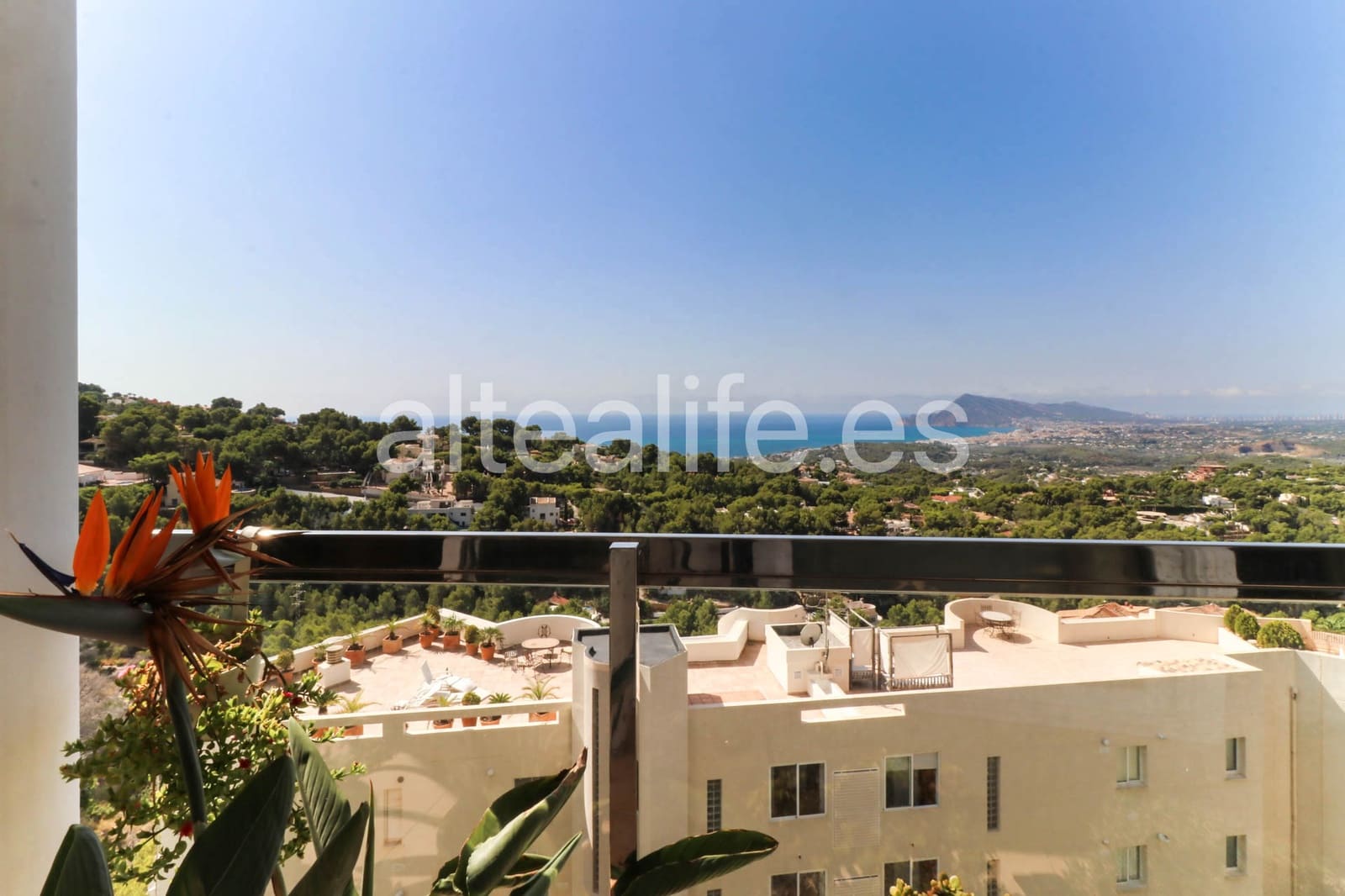 2 soverom Leilighet til salgs i Altea med svømmebasseng garasje - € 475 000 (Ref: 9997558)