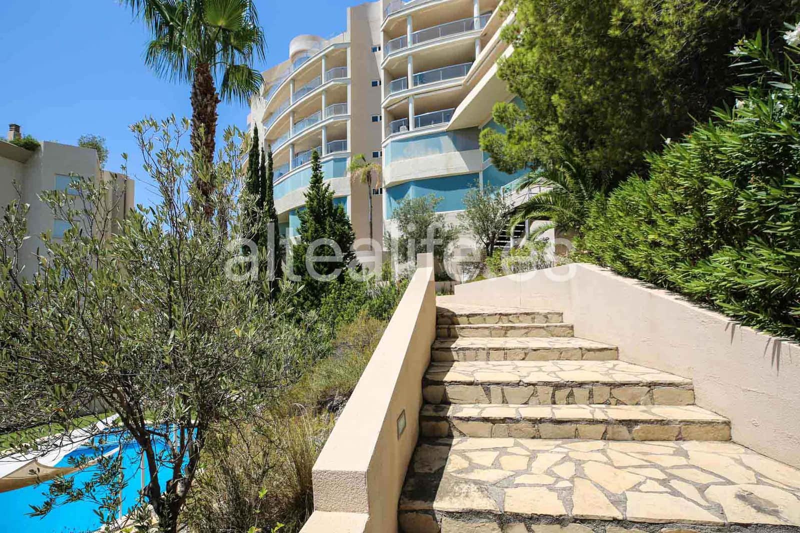 2 soverom Leilighet til salgs i Altea med svømmebasseng garasje - € 475 000 (Ref: 9997558)