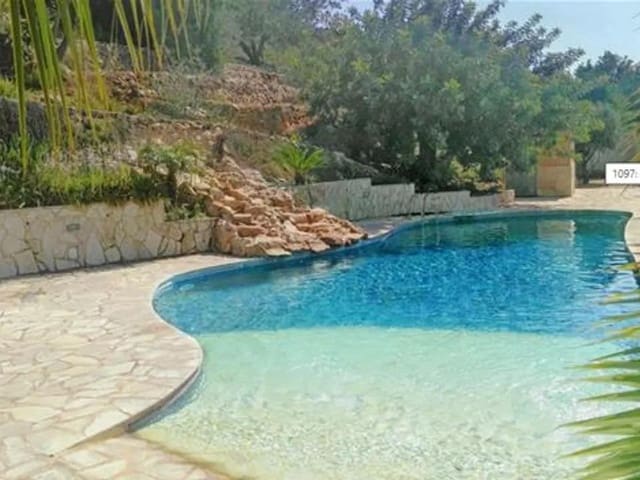 4 bedroom Finca/Country House for sale in Pedreguer with pool garage - € 1,290,000 (Ref: 6254127)