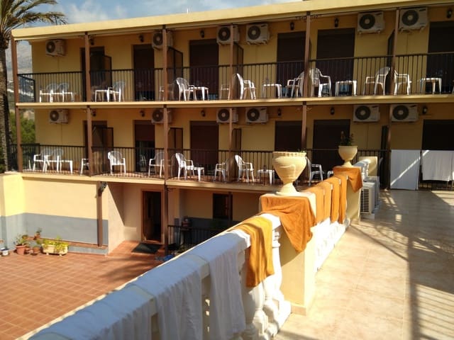 26 bedroom Commercial for sale in Altea with pool garage - € 2,800,000 (Ref: 7340499)