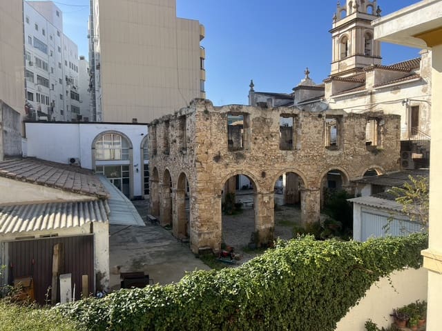 7 quarto Moradia para venda em Dénia com garagem - 1 600 000 € (Ref: 7378742)