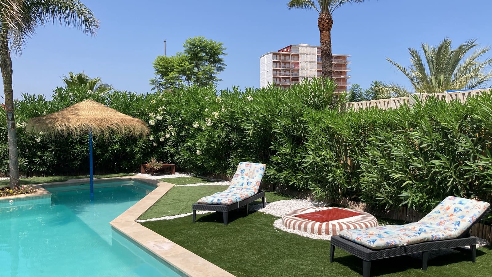 2 bedroom Villa for sale in Denia with pool garage - € 925,000 (Ref: 7709023)