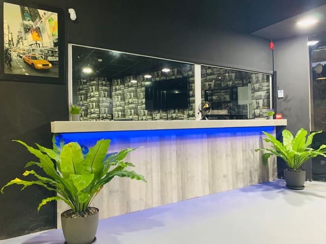 Commercial for sale in Moraira, Teulada-Moraira - € 1,000,000 (Ref: 7853480)