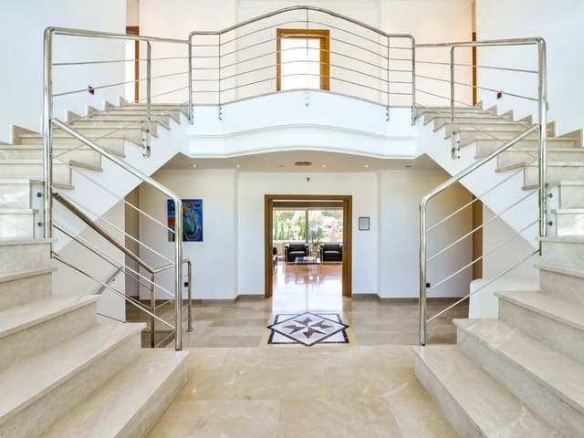 5 Zimmer Villa zu verkaufen in Benissa mit Pool - 1.799.999 € (Ref: 7951035)