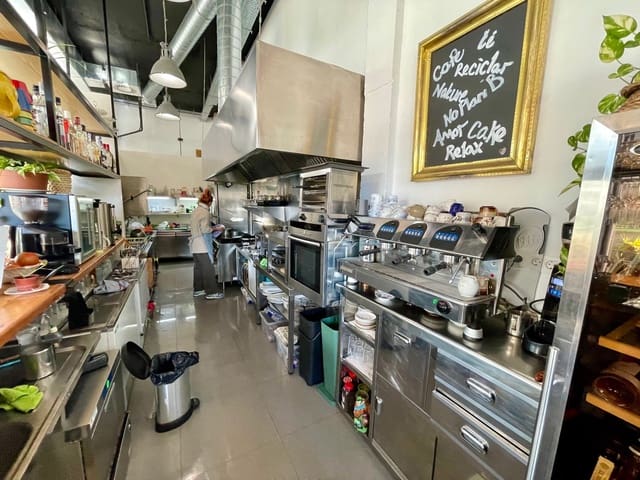 Restaurant/Bar til leje i Moraira, Teulada-Moraira - € 5.400 (Ref: 7967806)