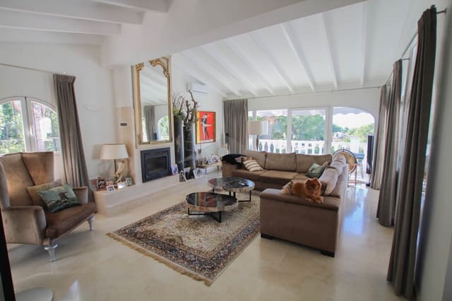 5 slaapkamer Villa te koop in Benissa met zwembad - € 1.275.000 (Ref: 8078385)