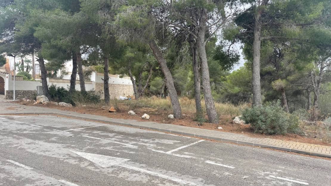 Chalet de 3 habitaciones en Moraira en venta con piscina garaje - 775.000 € (Ref: 8104657)