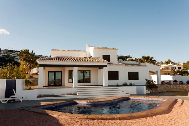 3 bedroom Villa for sale in Moraira, Teulada-Moraira with pool garage - € 1,440,000 (Ref: 8198110)
