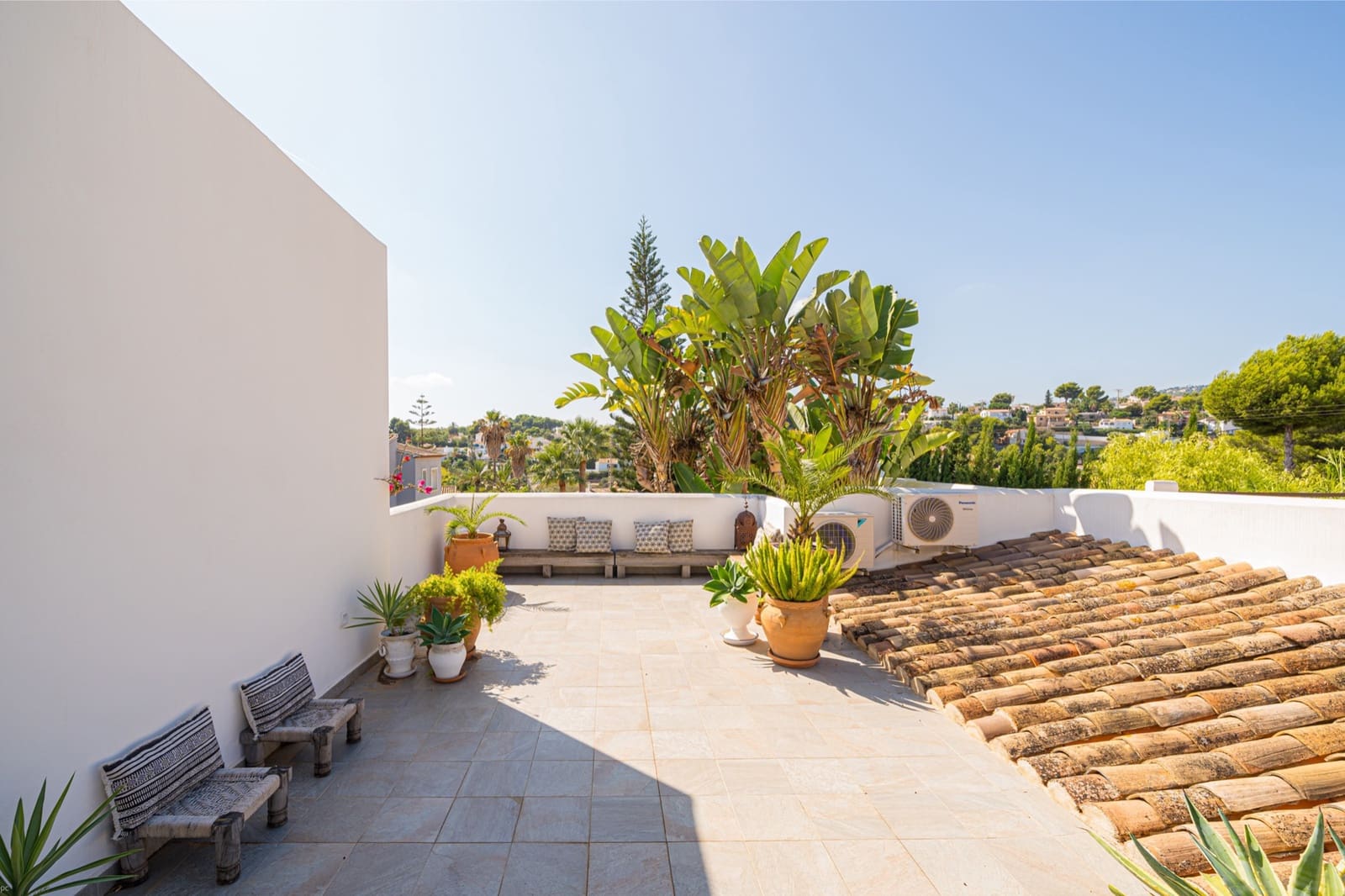 7 bedroom Villa for sale in Benissa - € 1,350,000 (Ref: 8299153)