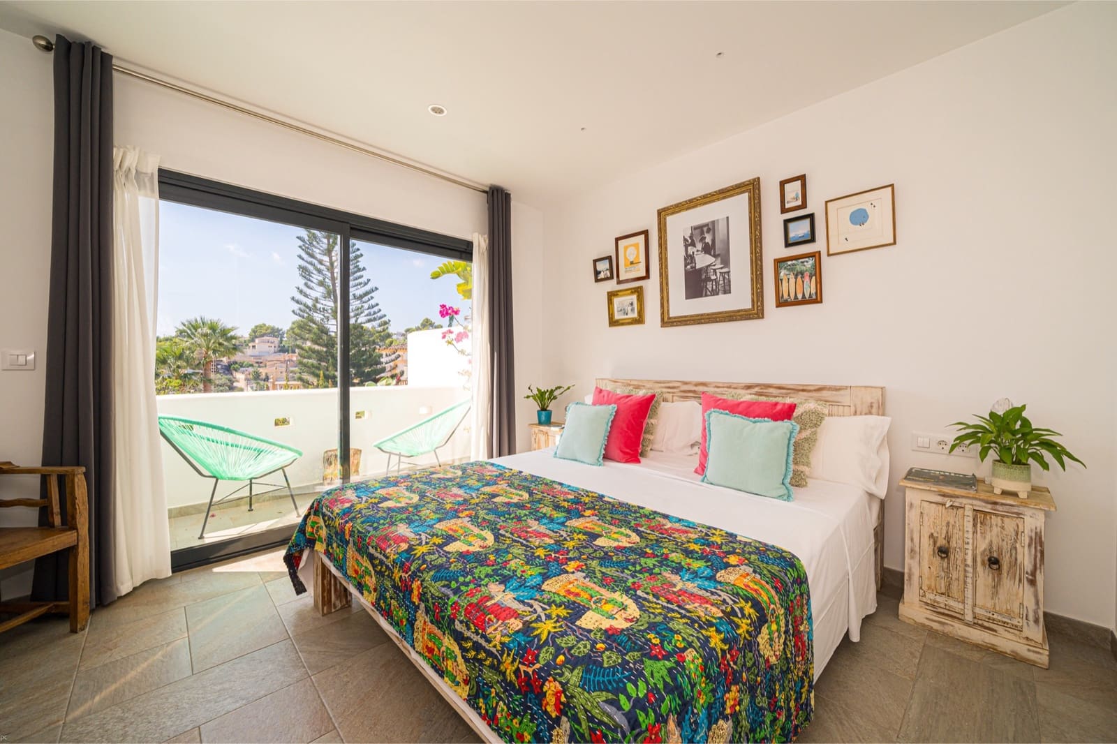 7 bedroom Villa for sale in Benissa - € 1,350,000 (Ref: 8299153)