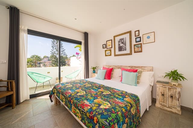 7 makuuhuone Huvila myytävänä paikassa Benissa - 1 350 000 € (Ref: 8299153)