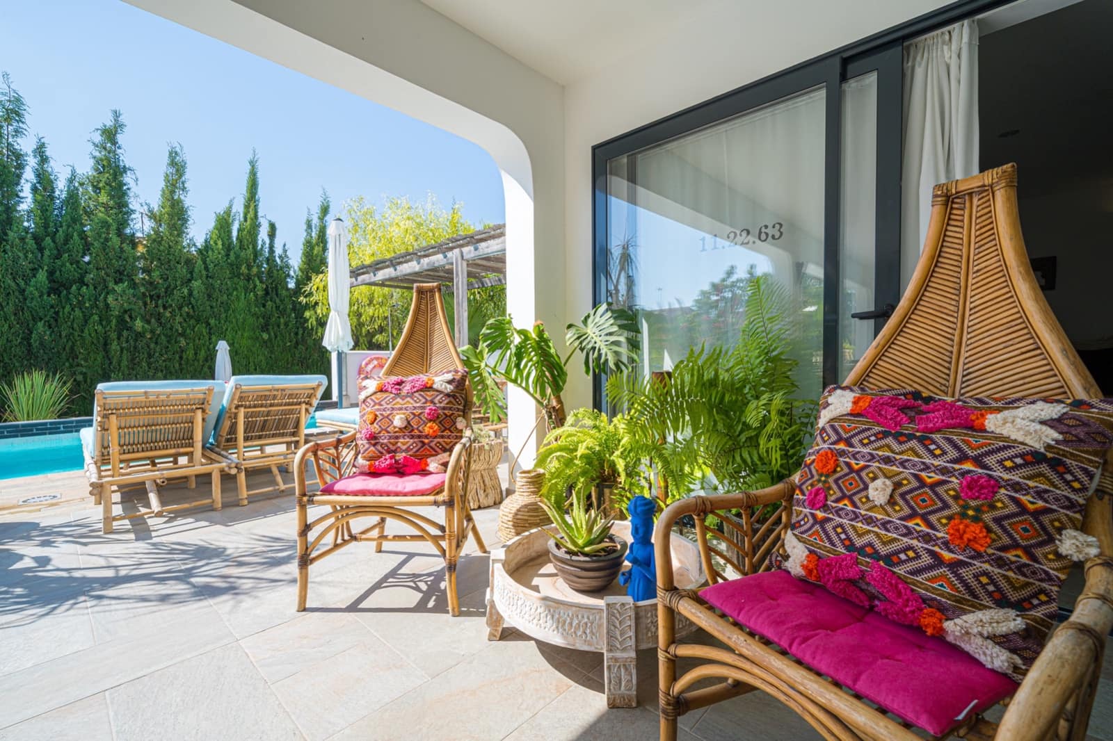 7 bedroom Villa for sale in Benissa - € 1,350,000 (Ref: 8299153)