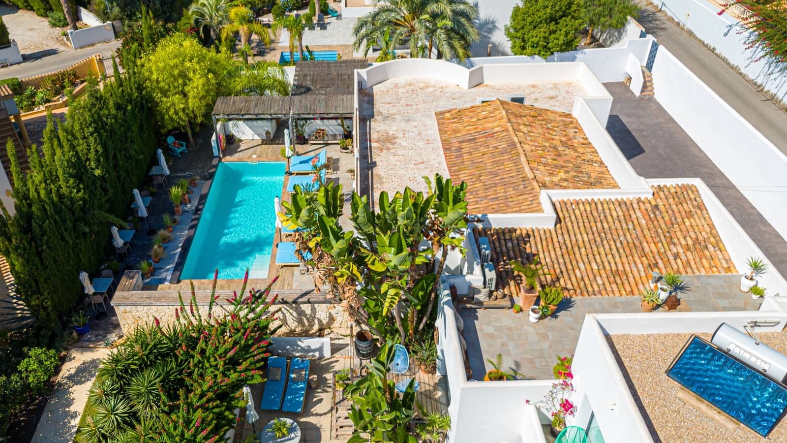 7 bedroom Villa for sale in Benissa - € 1,350,000 (Ref: 8299153)