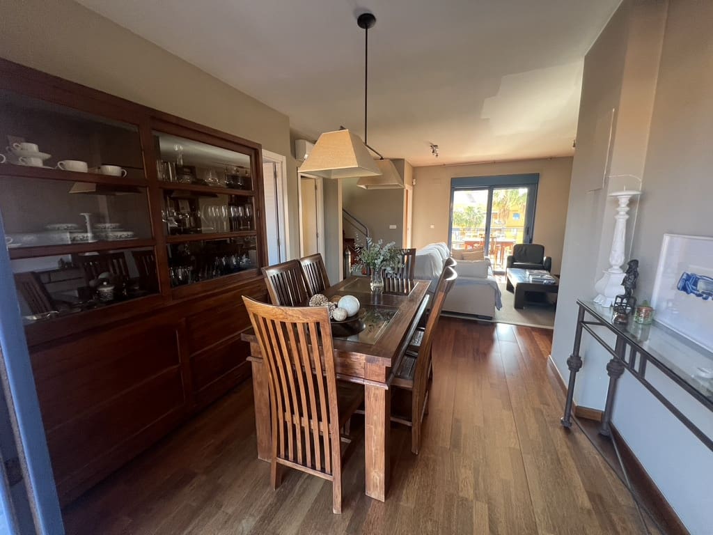 4 quarto Apartamento para venda em Denia com piscina garagem - 440 000 € (Ref: 8325134)