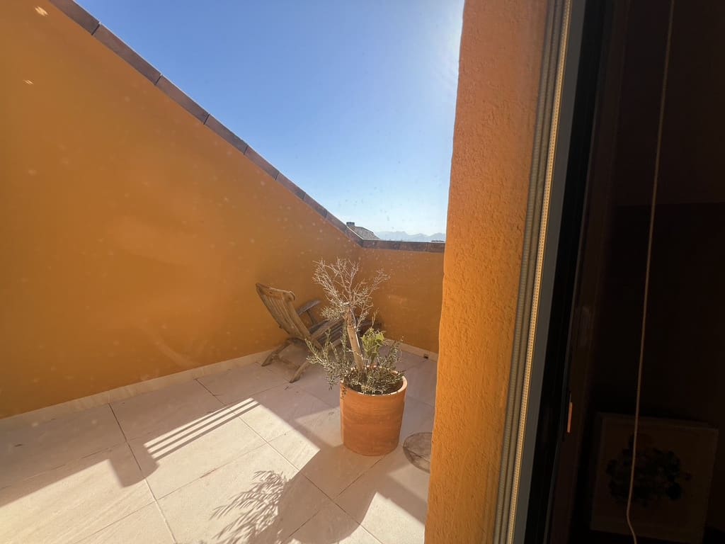 4 quarto Apartamento para venda em Denia com piscina garagem - 440 000 € (Ref: 8325134)