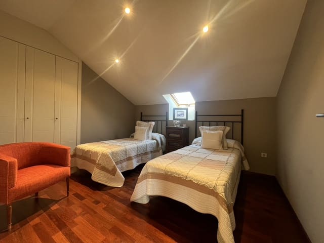 4 soverom Leilighet til salgs i Las Marinas / Les Marines, Dénia med svømmebasseng garasje - € 440 000 (Ref: 8325134)