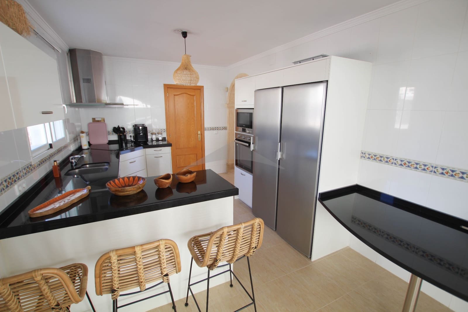 5 slaapkamer Villa te koop in Moraira met zwembad - € 995.000 (Ref: 8364512)