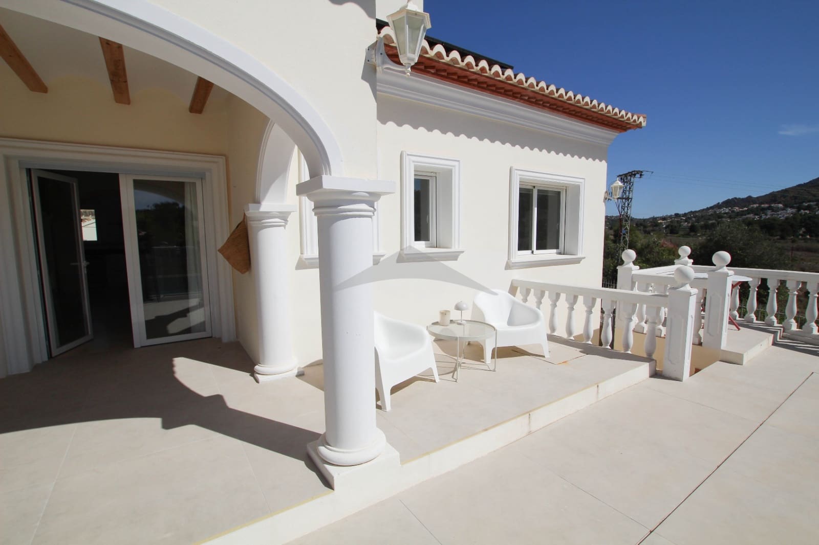 5 slaapkamer Villa te koop in Moraira met zwembad - € 995.000 (Ref: 8364512)