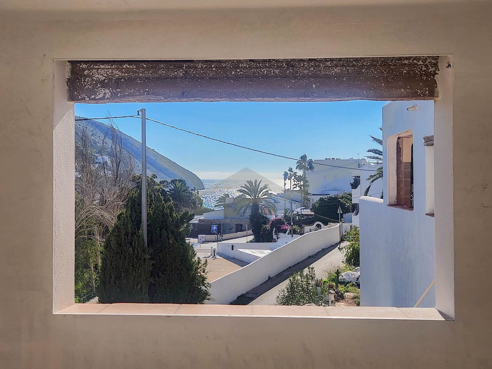 4 bedroom Villa for sale in Moraira with pool - € 1,975,000 (Ref: 8364513)