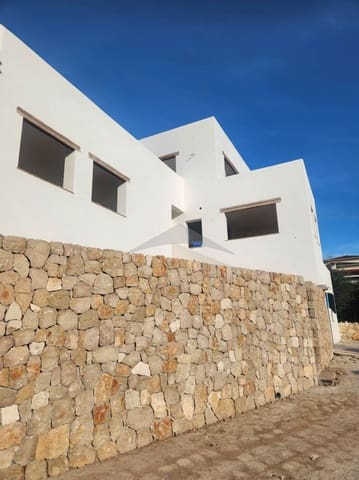 Chalet de 4 habitaciones en Moraira, Teulada-Moraira en venta con piscina - 1.975.000 € (Ref: 8364513)