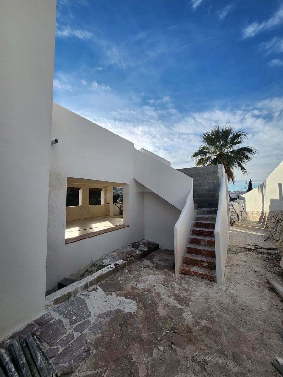 Chalet de 4 habitaciones en Moraira en venta con piscina - 1.975.000 € (Ref: 8364513)