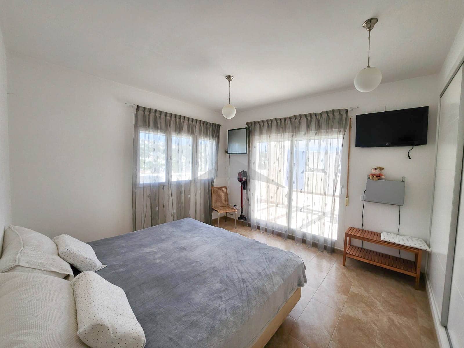 4 slaapkamer Villa te koop in Moraira met zwembad - € 850.000 (Ref: 8369828)