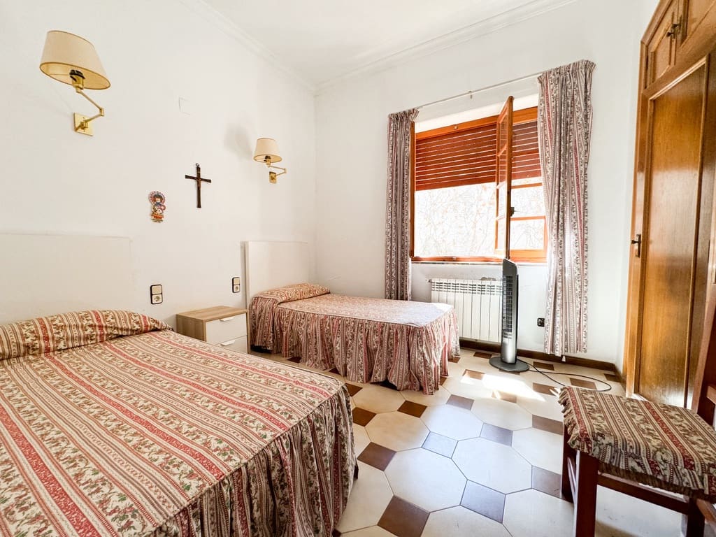 6 soveværelse Villa til salg i Denia med swimmingpool garage - € 2.800.000 (Ref: 8512310)