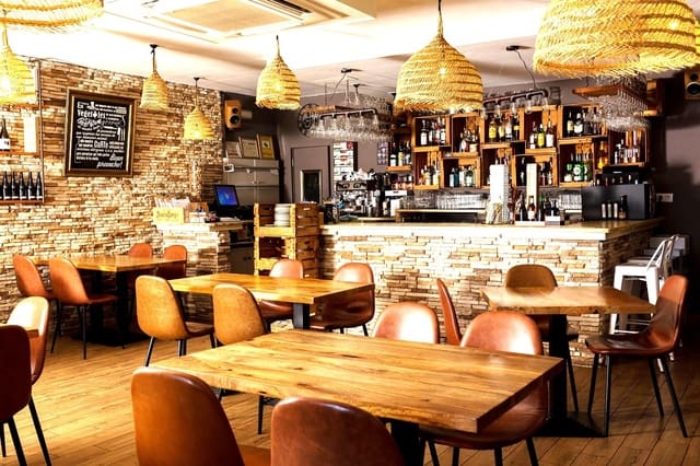 Comercial para venda em Pinar del Advocat - Cometa, Teulada-Moraira - 158 000 € (Ref: 8598583)