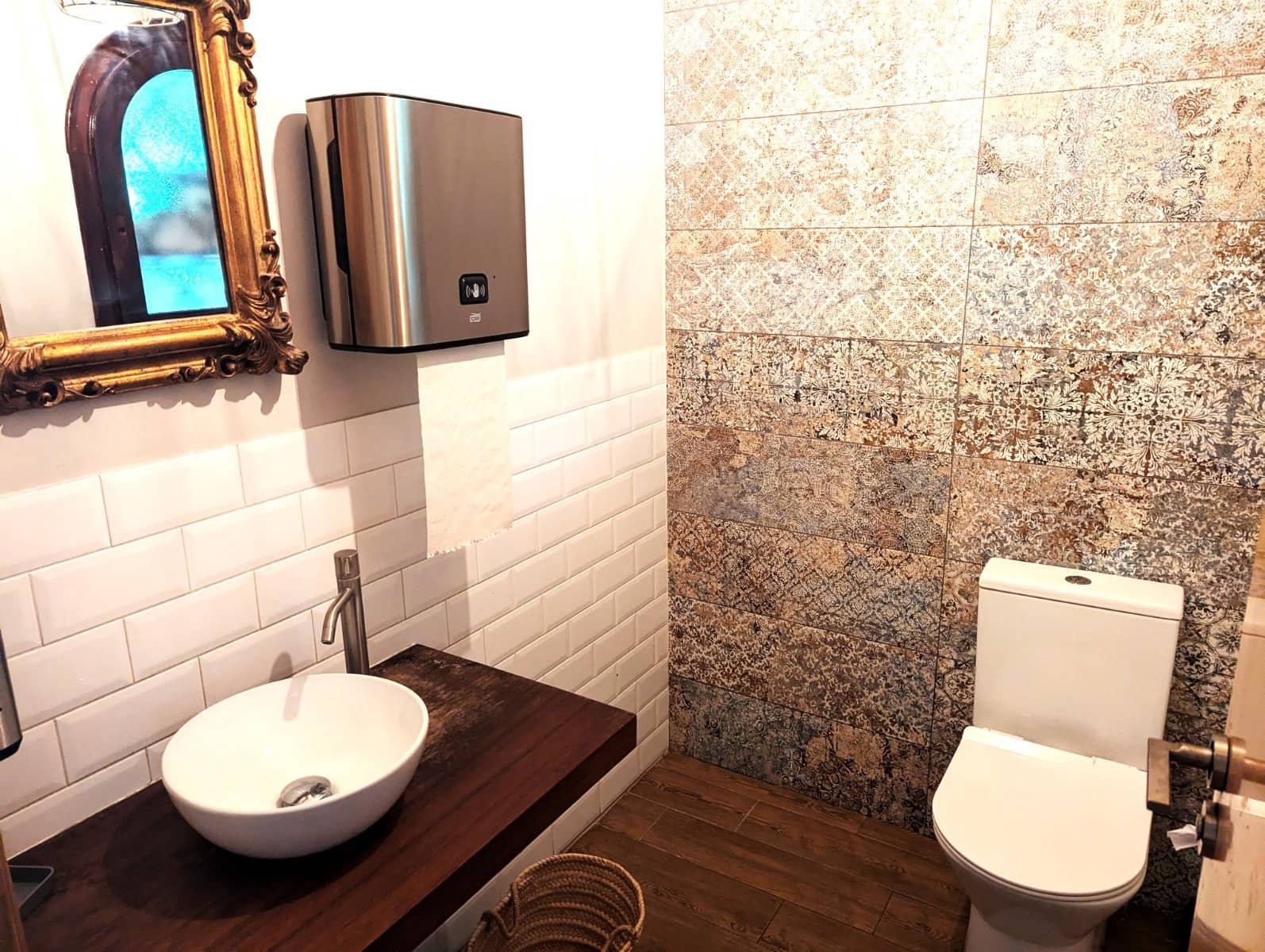 Local Commercial à vendre à Moraira - 158 000 € (Ref: 8598583)