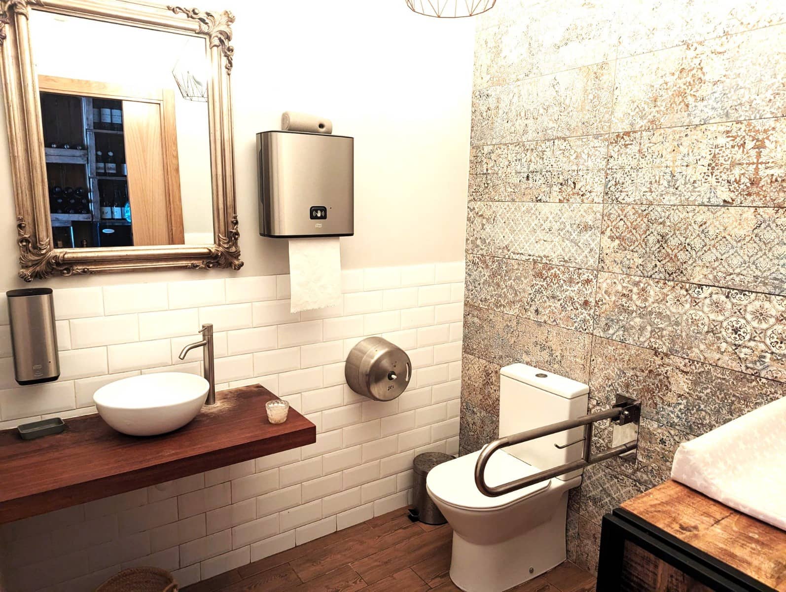 Local Commercial à vendre à Moraira - 158 000 € (Ref: 8598583)