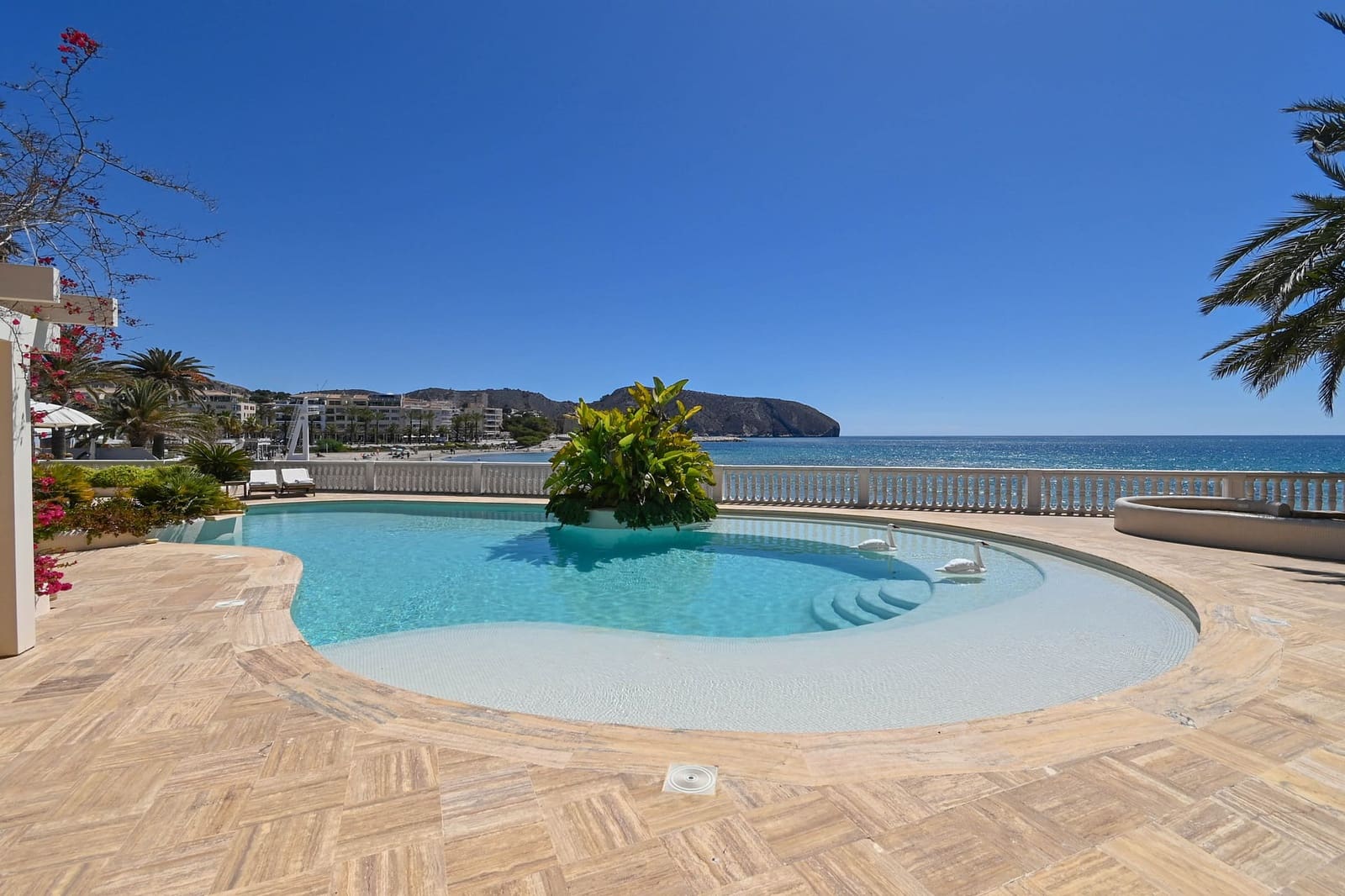4 soveværelse Villa til salg i Moraira - € 5.850.000 (Ref: 8637799)