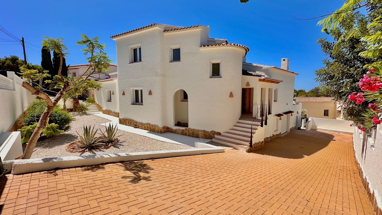 6 soverom Villa til salgs i Moraira - € 1 590 000 (Ref: 8640157)
