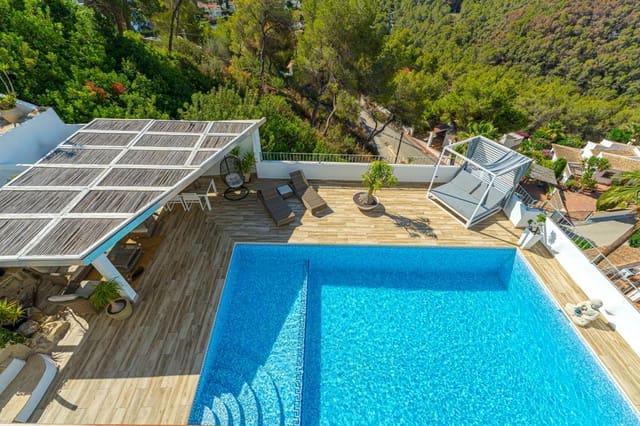 6 slaapkamer Villa te koop in Moraira, Teulada-Moraira met zwembad garage - € 795.000 (Ref: 8647446)