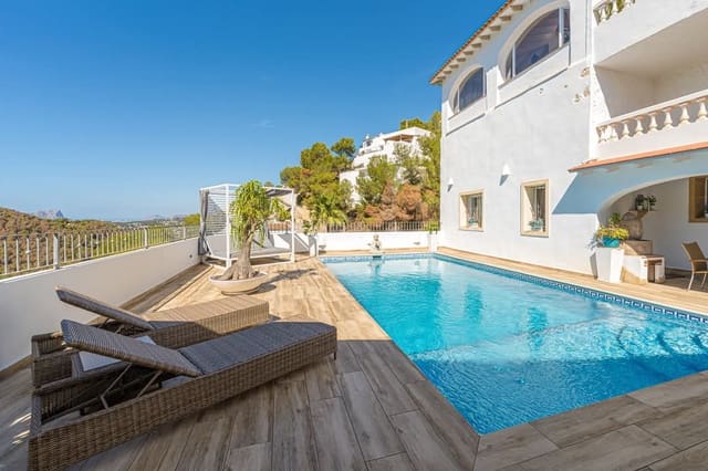 6 slaapkamer Villa te koop in Moraira, Teulada-Moraira met zwembad garage - € 795.000 (Ref: 8647446)