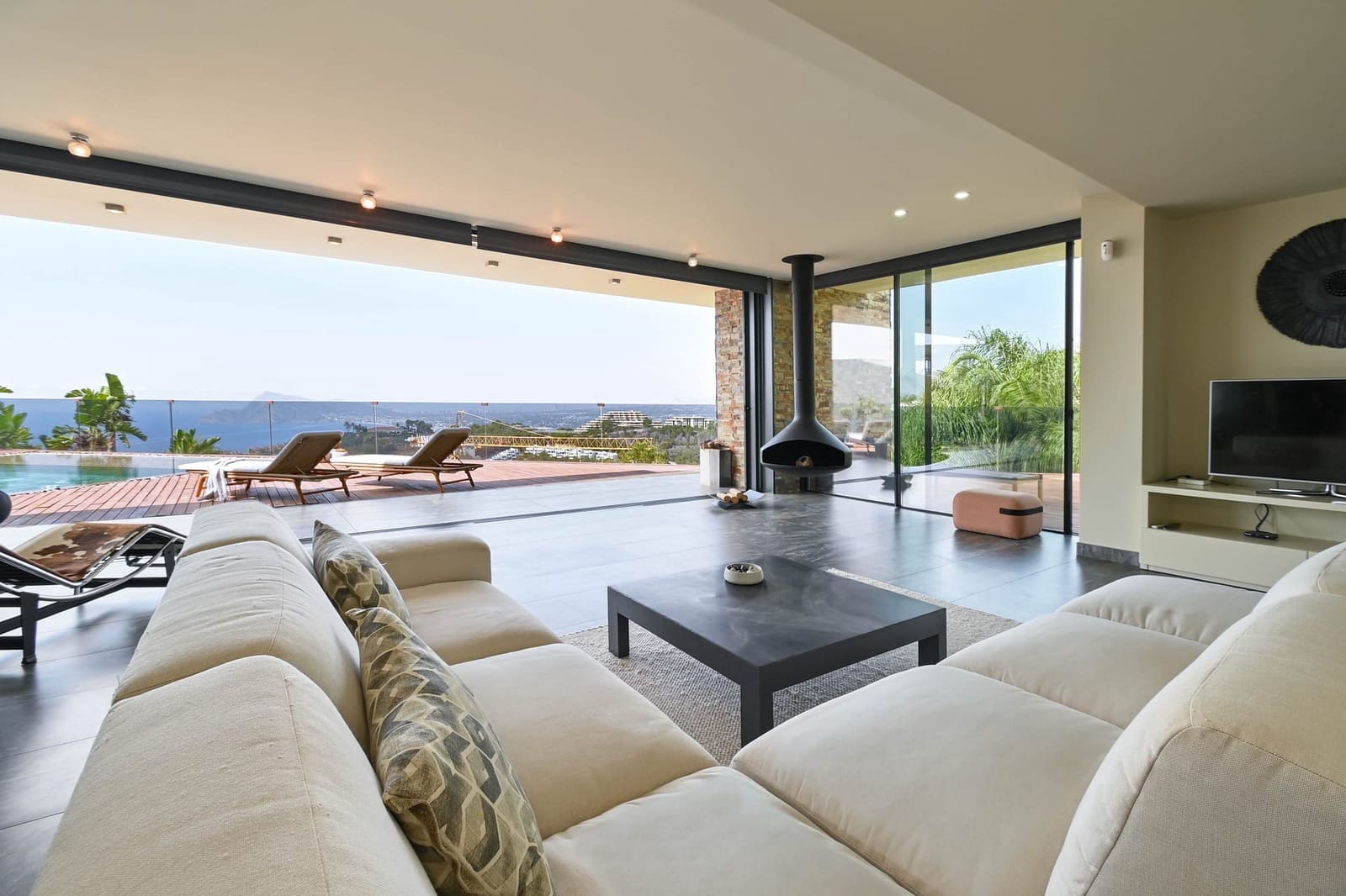 3 bedroom Villa for sale in Altea - € 2,650,000 (Ref: 8742769)