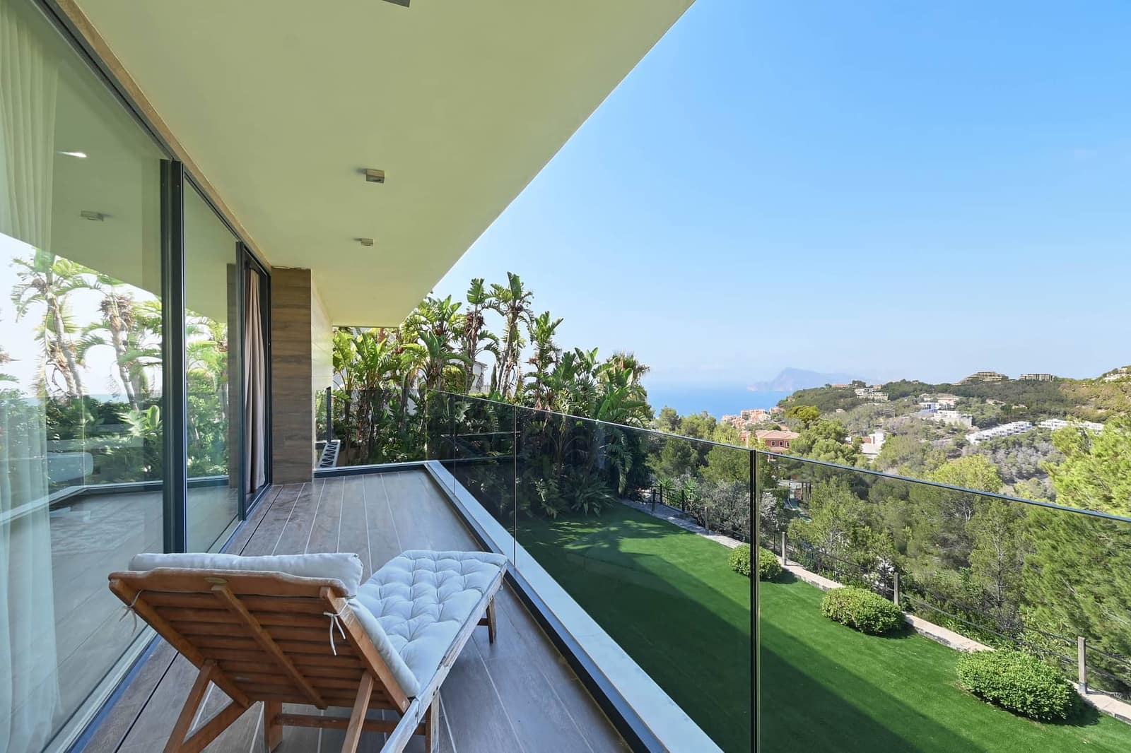 3 bedroom Villa for sale in Altea - € 2,650,000 (Ref: 8742769)