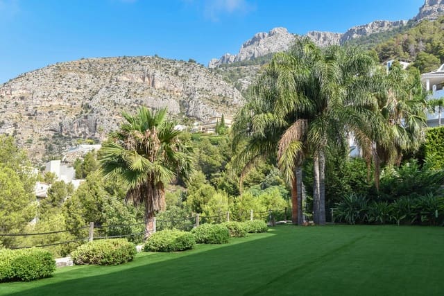 3 sypialnia Willa na sprzedaż w Altea - 2 650 000 € (Ref: 8742769)