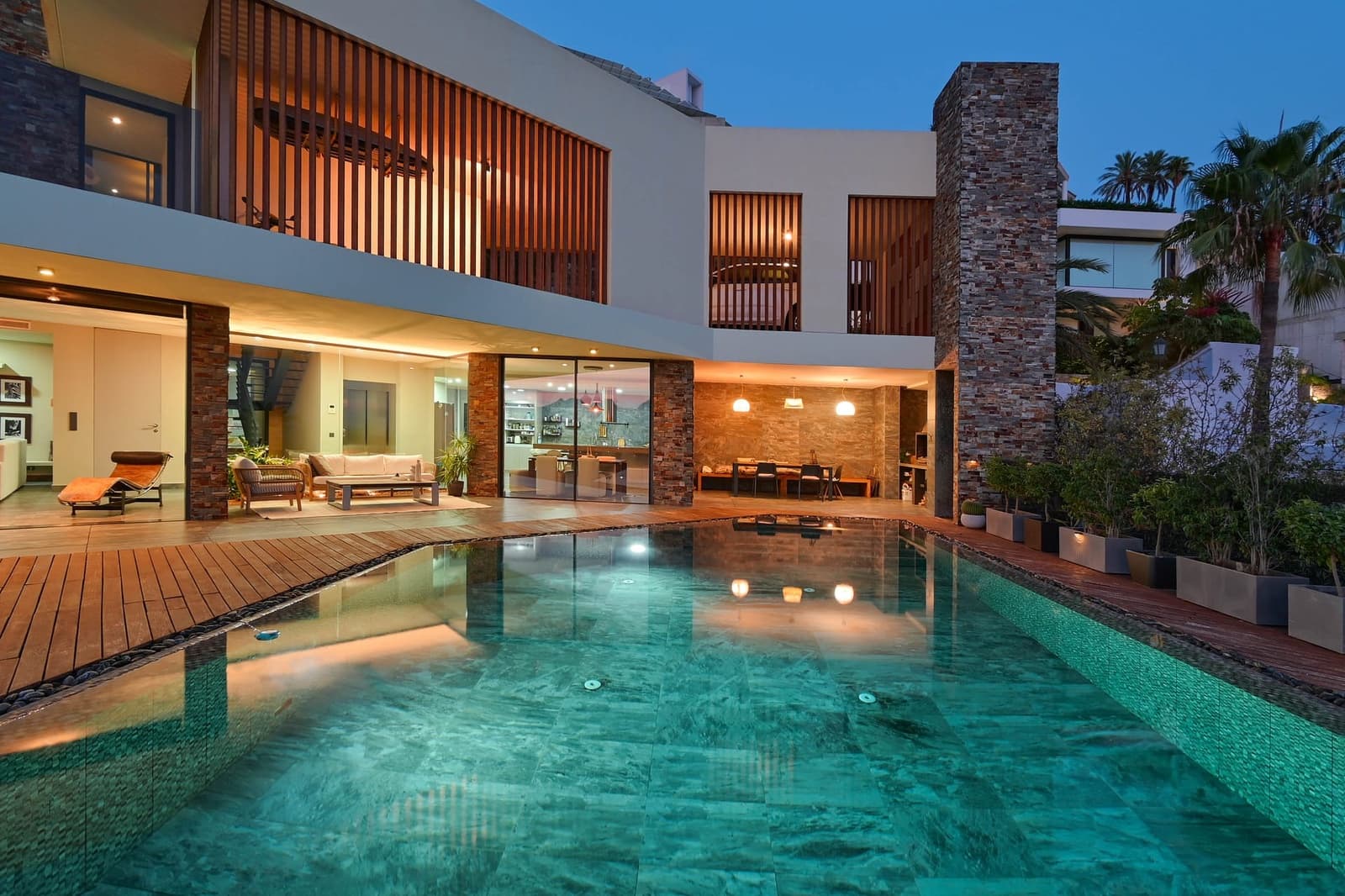 3 bedroom Villa for sale in Altea - € 2,650,000 (Ref: 8742769)